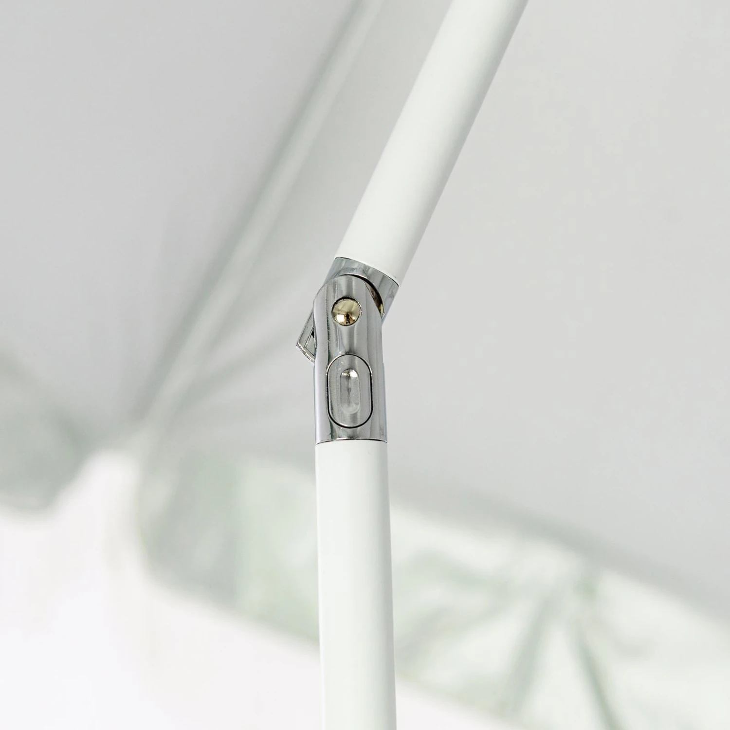 Outlet ✨ Marquee 1.6m Solid Green Beach Umbrella With Tassels Solid Green Bay - To Australia 🎉 4 Outlet ✨ Marquee 1.6m Solid Green Beach Umbrella With Tassels Solid Green Bay - To Australia 🎉 - Image 4